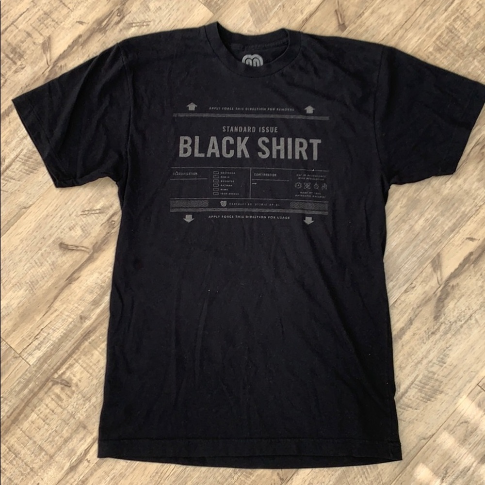 Men’s Black Graphic Tee